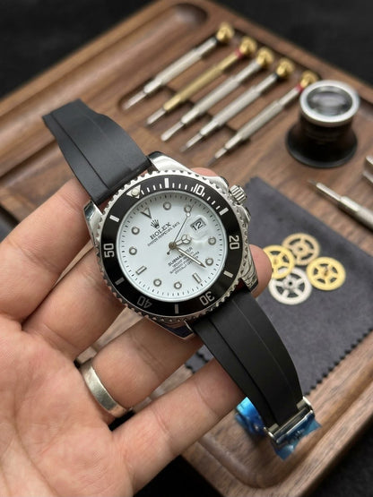 Rolex (submariner)